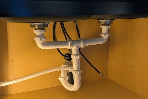 Kitchen sink plumbing installation